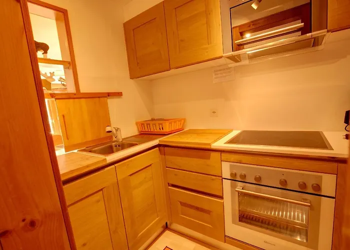 Chesa Munteratsch 2-zimmerwohnung 102 Typ E Apartman