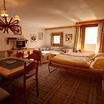 Apartmán Chesa Munteratsch 2-zimmerwohnung 102 Typ E Silvaplana