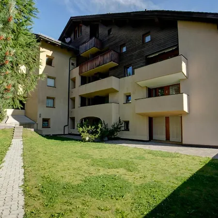 Chesa Munteratsch 2-zimmerwohnung 102 Typ E 아파트